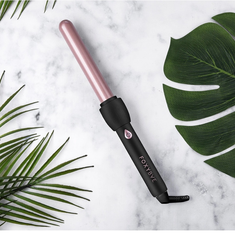 Foxy bae Rose gold 25mm Curling iron wand